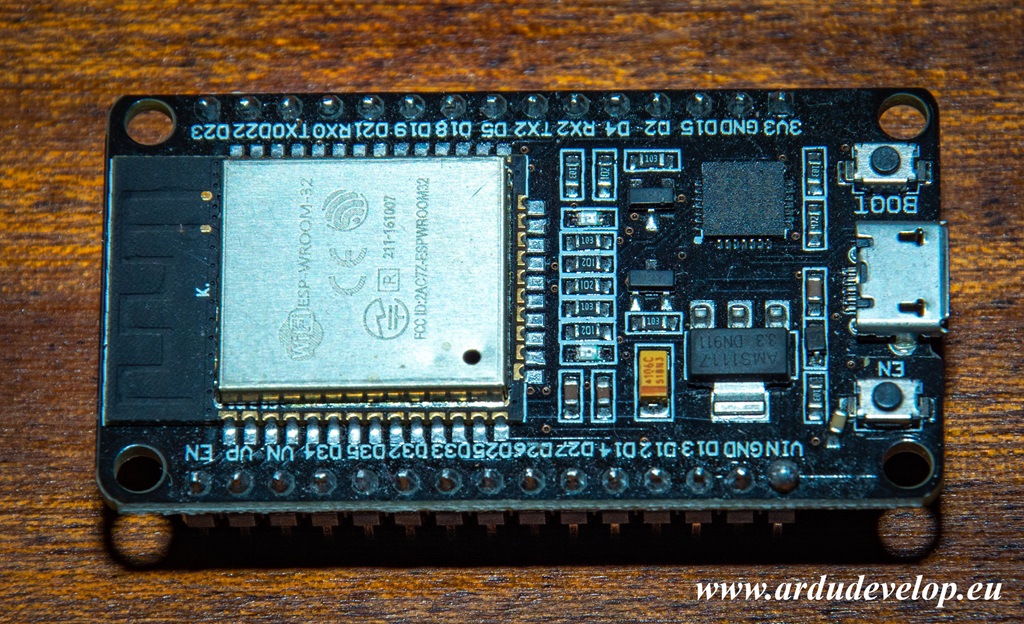 ESP32 Wroom version 30pin