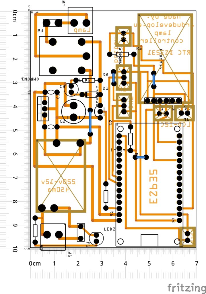 ESP32 MicroPython управление на лампа с PIR и Wi-Fi Свързаност PCB